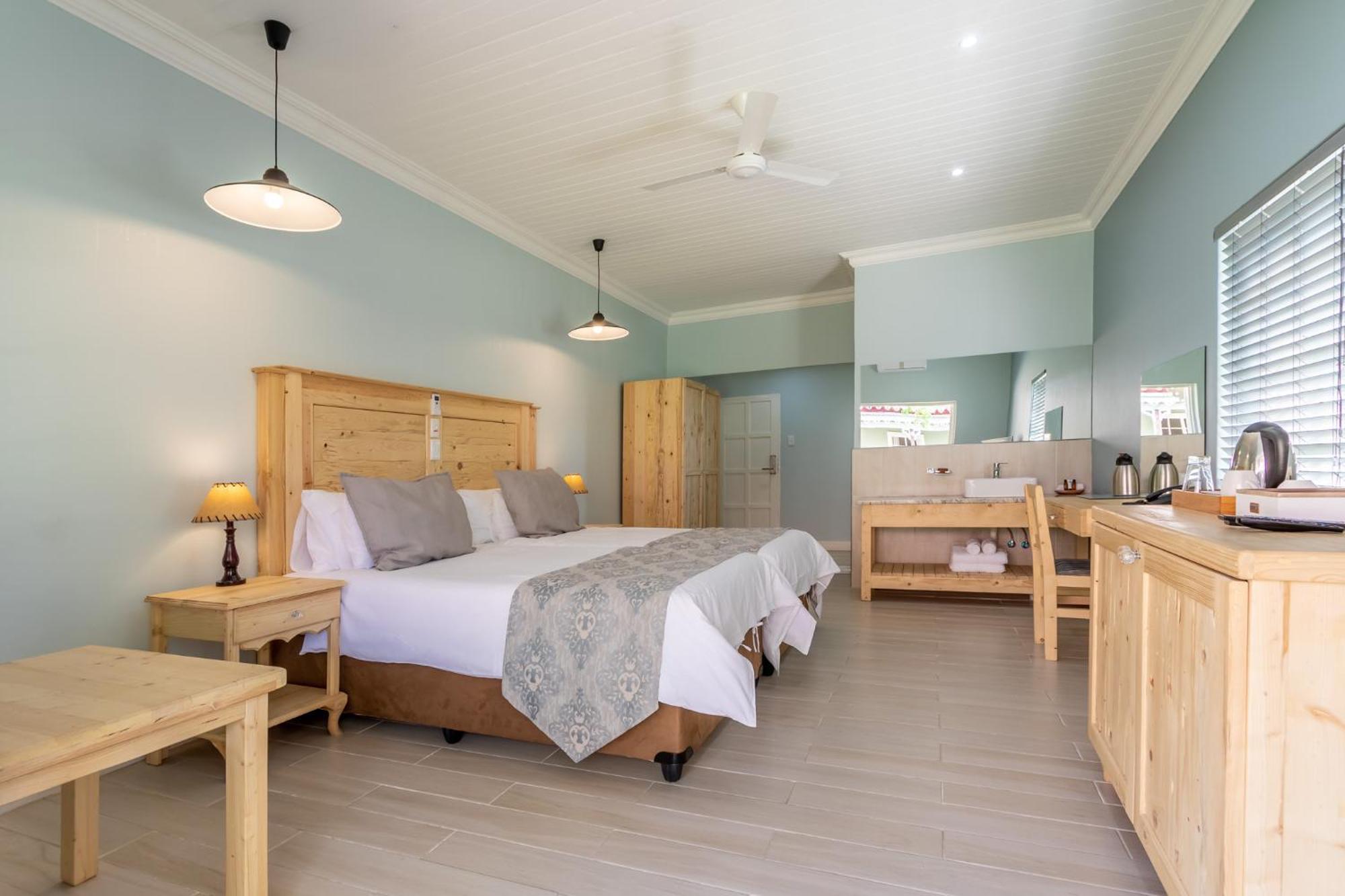 Little Pilgrims Boutique Hotel Хейзивью Экстерьер фото