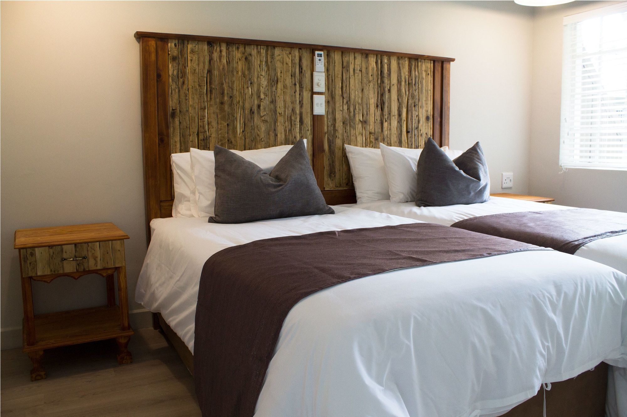 Little Pilgrims Boutique Hotel Хейзивью Экстерьер фото